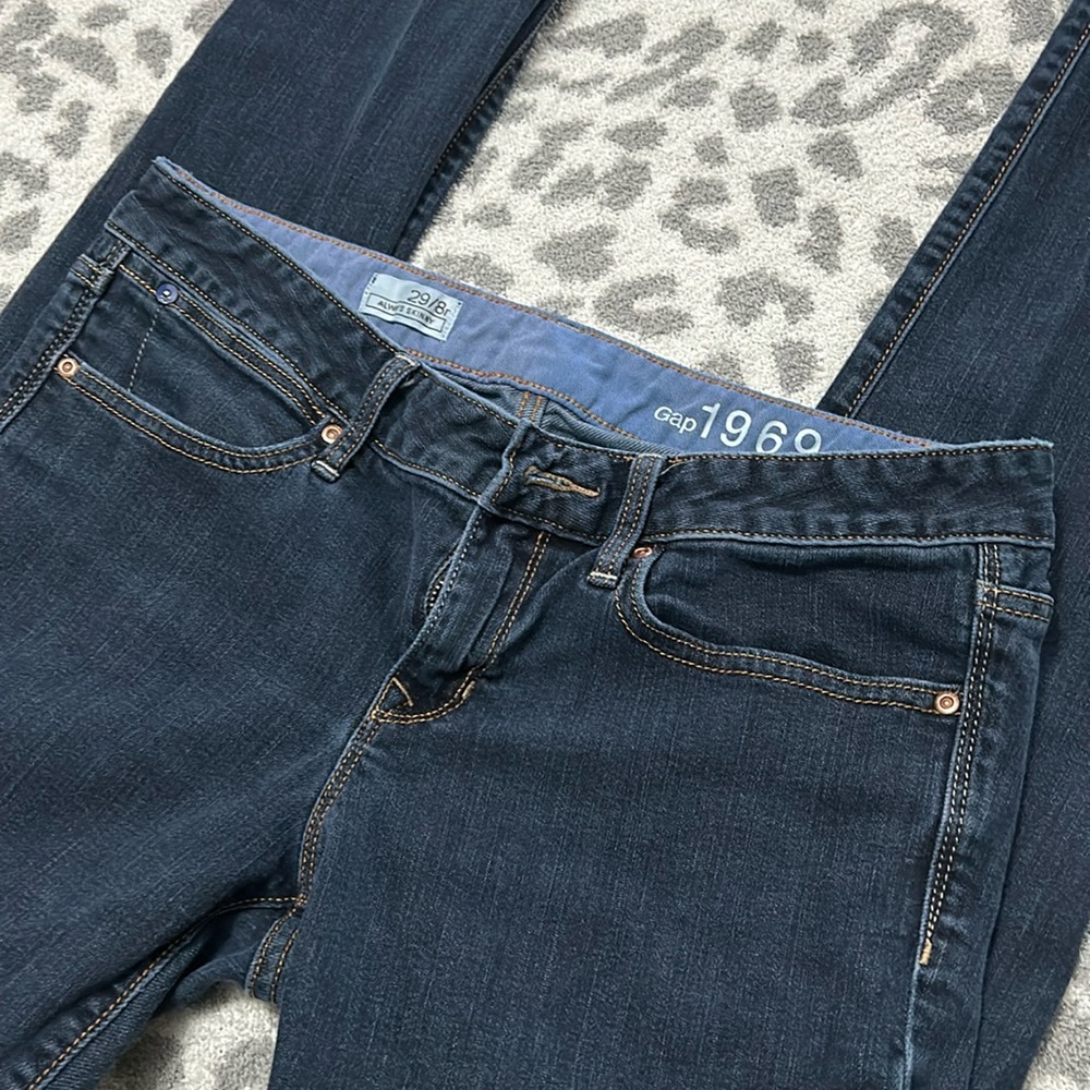 GAP Skinny Jeans